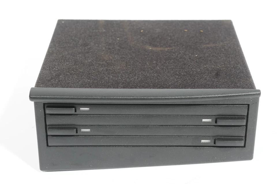 2003-2006 BMW 745Li CD suporte carregador de disco 51167017806 fabricante de equipamento original - Imagem 3 de 4