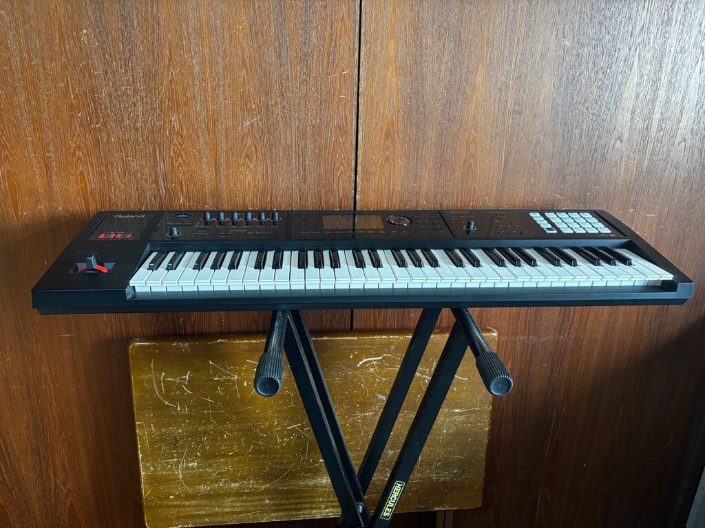 Roland FA-06 61-key Music Workstation w/ gig bag | eBay