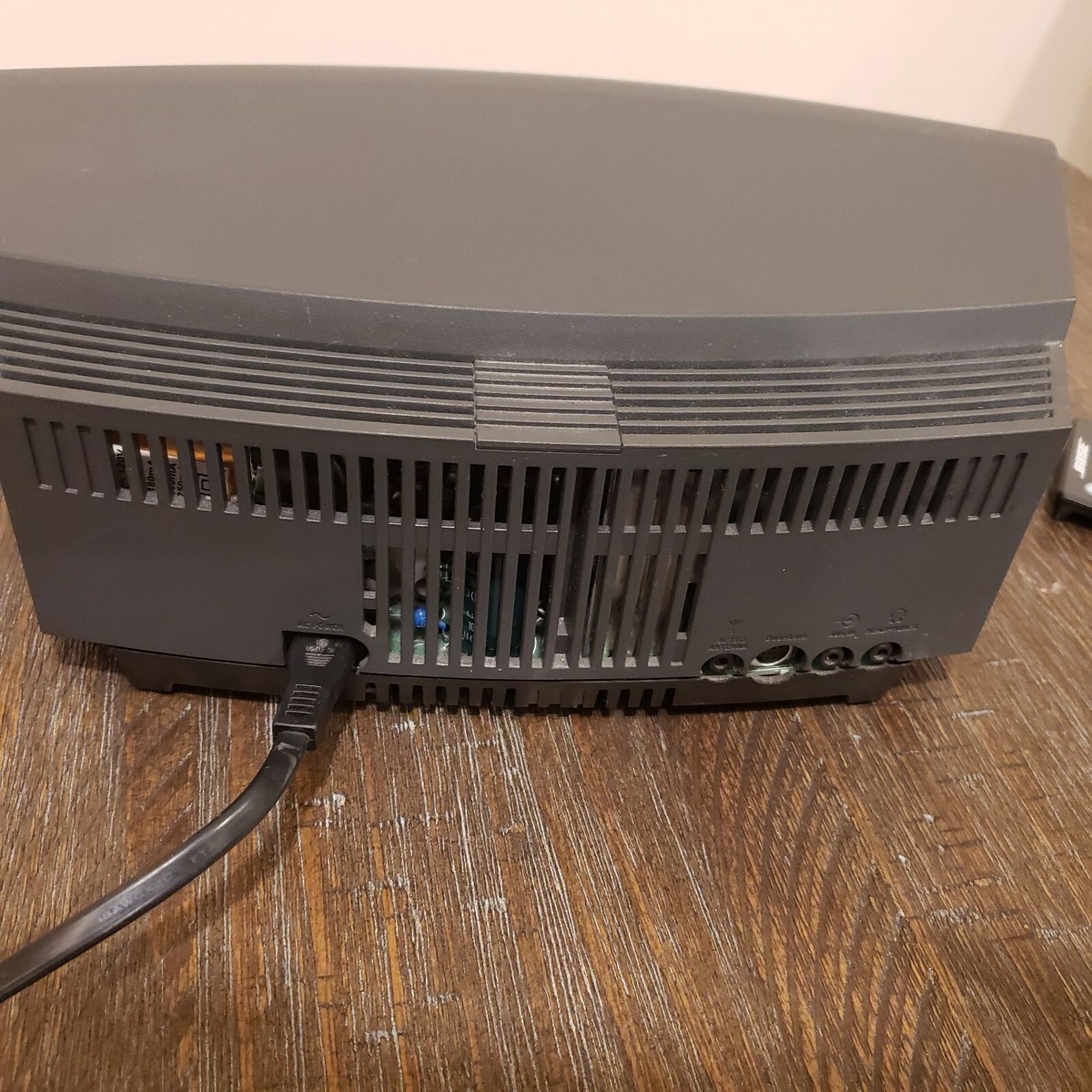 Bose Wave Music System AM/FM CD Player Clock Radio+ Remote AWRCC1