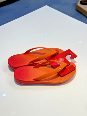 Fitflop Ombre Kinder Orange Größe 12 UK Brandneu