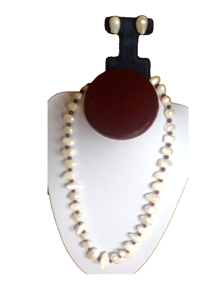 Parure collier boucles d'oreilles perles blanches baroques grenat naturel