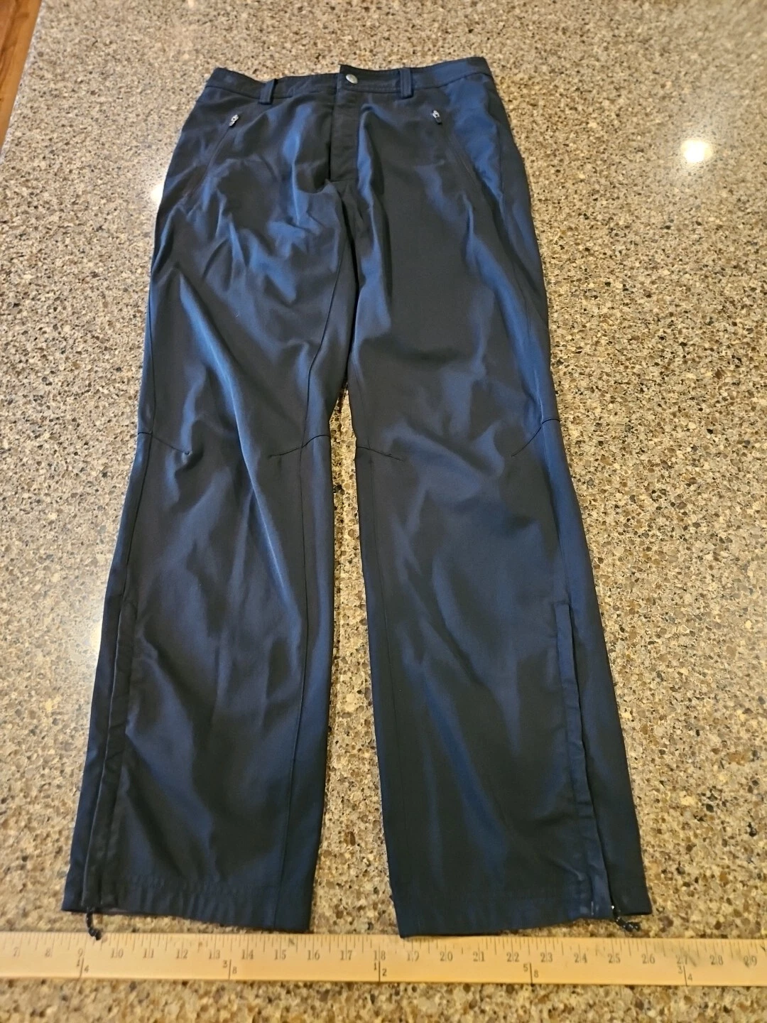 REI Pants Mens 30x30 Outdoor Hiking Black Ankle Zip Pockets Casual