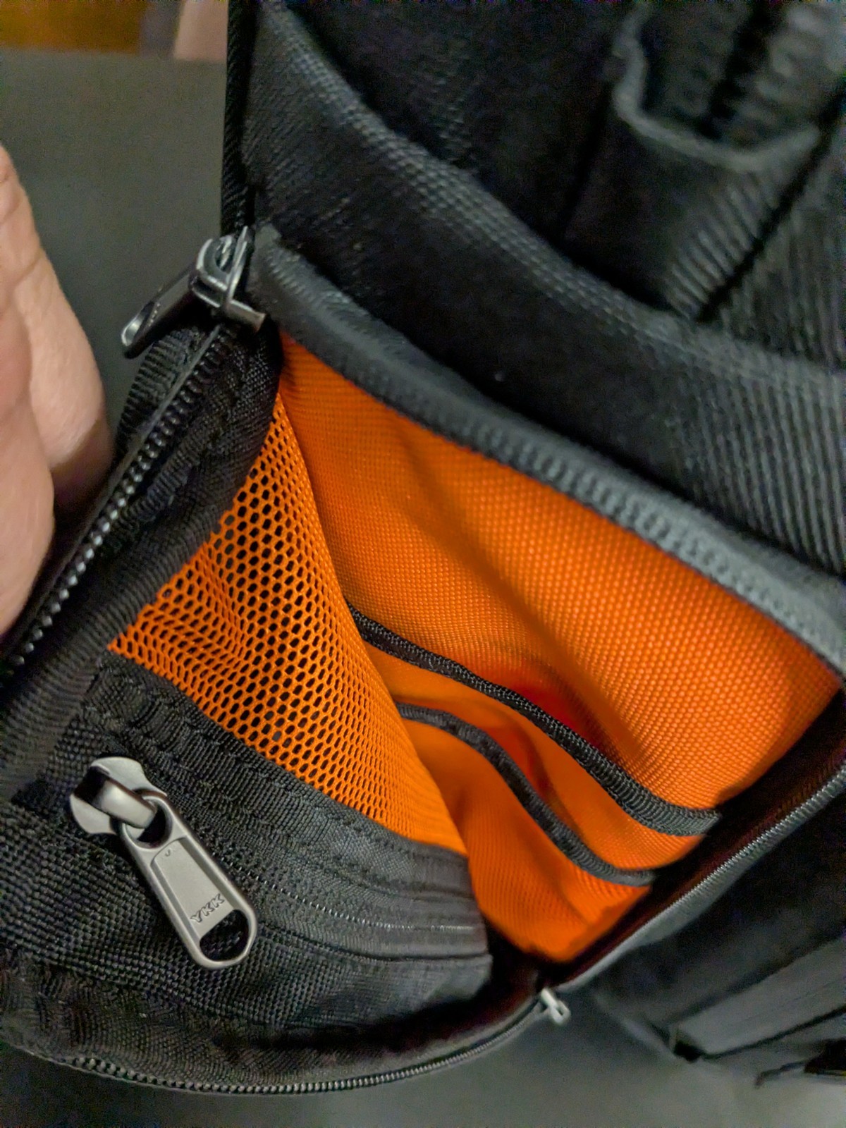 Linus Tech Tips LTT Backpack 35L VGC - image 11