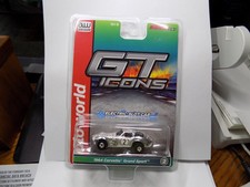 Auto World Slot - THUNDERJET ULTRA G- GT ICONS- CHROME 1964 CORVETTE GRAND SPORT