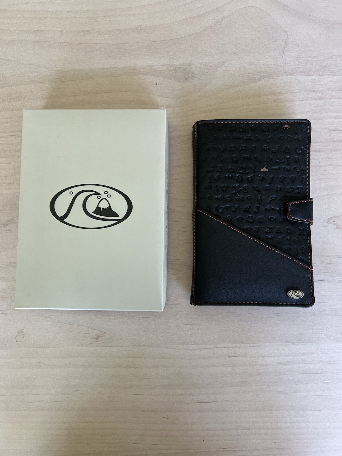 Billetera porta pasaporte de viaje Quiksilver Surf para hombre mujer