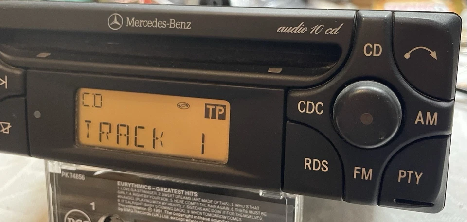 Mercedes Benz Audio 10 CD Car Radio R129 W124 W140 W210 Classic Car A1708200386 - Image 3 of 4