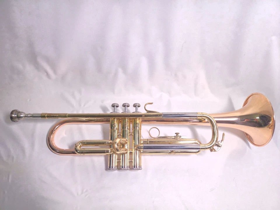 Campana de latón roja trompeta Yamaha YTR-332 limpia probada con estuche y boquilla #2358 Foto 4 de 4