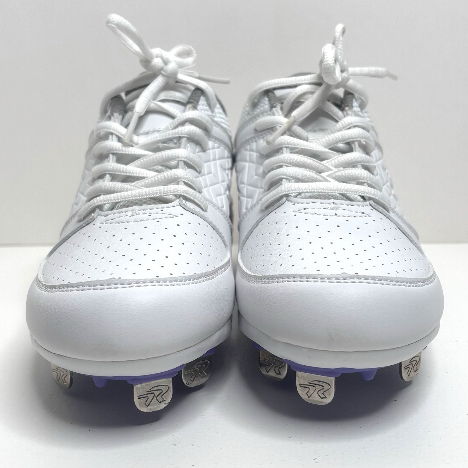 RINGOR Rip-It White Diamond Metal Softball Cleats - Women’s Size 7.5 - NWOB