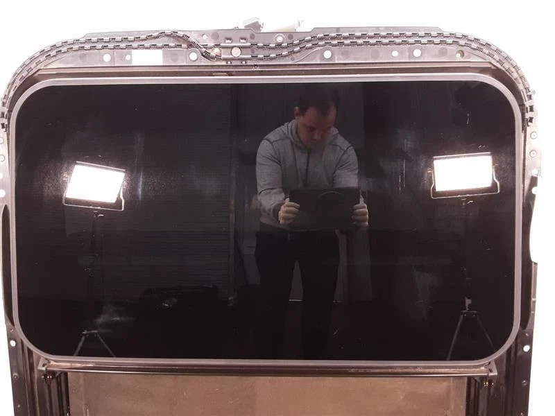 12-17 AUDI A6 Sun Roof Set  - Image 2 of 4