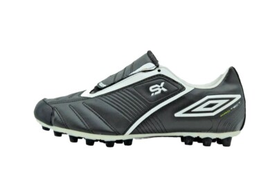Umbro SX Valor 2 LG Toe 81750G EUR 39,5 Unisex Fußballschuhe Nocken OVP*
