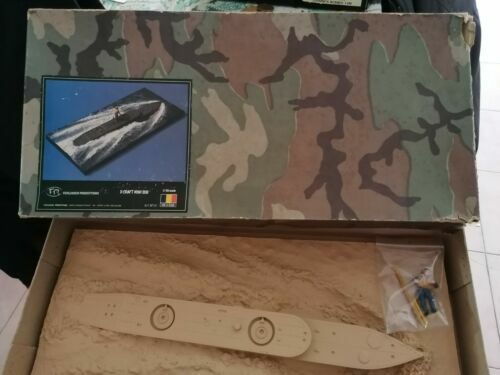 ATLAS HMS Safari - Militär-U-Boot 1943 1/350 (Ref: 117