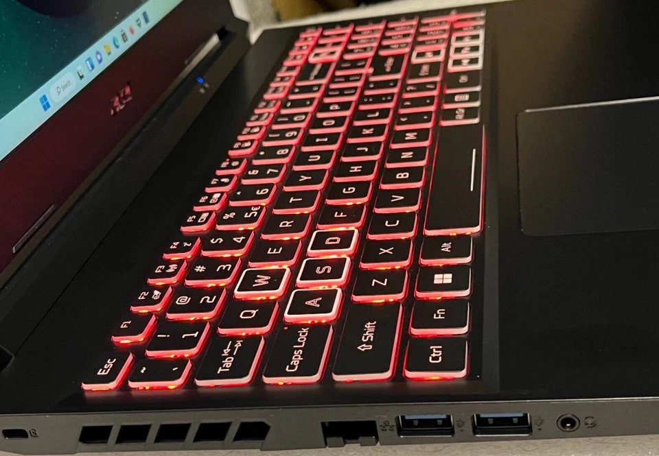 Acer Nitro 5  AN515-57 Intel i7-11800h 32Gb RAM 512GB SSD 4Gb RTX3050 15.6" FHD - Image 3 of 4