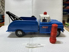 vintage buddy l wrecker tow truck / dump truck,  Battery holder