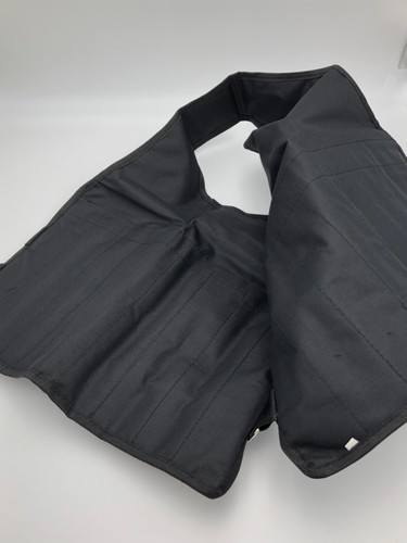 Mens Black Utility Vest Hunting Vest With Hook And Loop Closure And Deep Pockets - Picture 3 of 3