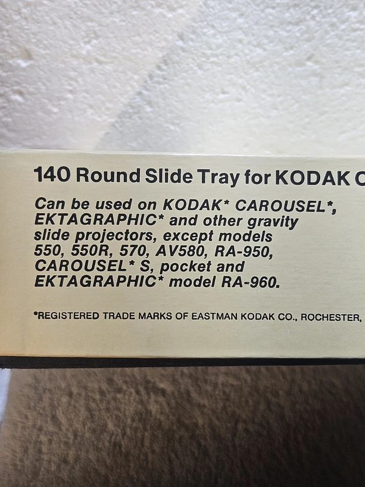 140 круглых выдвижных лотков для карусельных слайд-проекторов Kodak - Изображение 4 из 4