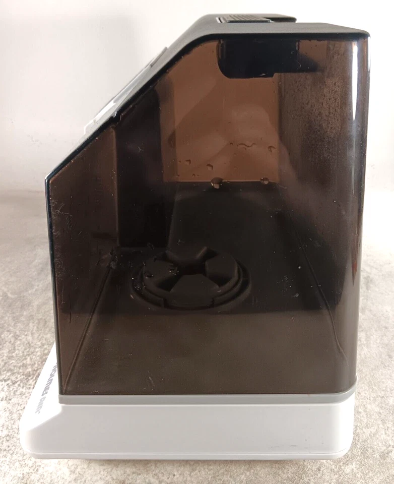 Holmes Humidifier Pure Mist 2.6 Gallon Model HM-260 - Image 2 of 4