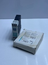 SIEMENS 3UG4615-1CR20 VOLTAGE MONITORING RELAY