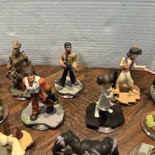 Konvolut Disney Infinity 2.0 und 3.0 Figuren Figuren und Kristalle - Bild 10 von 16