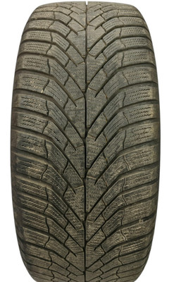 1 x 235/45 R18 98V XL Winterreifen KUMHO WinterCraft WP52 DOT24 6,5mm