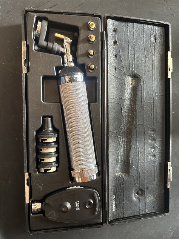 EUC Heine Kappa Ophthalmoscope Otoscope Set Handle, 4 Heads, 4 Spec.