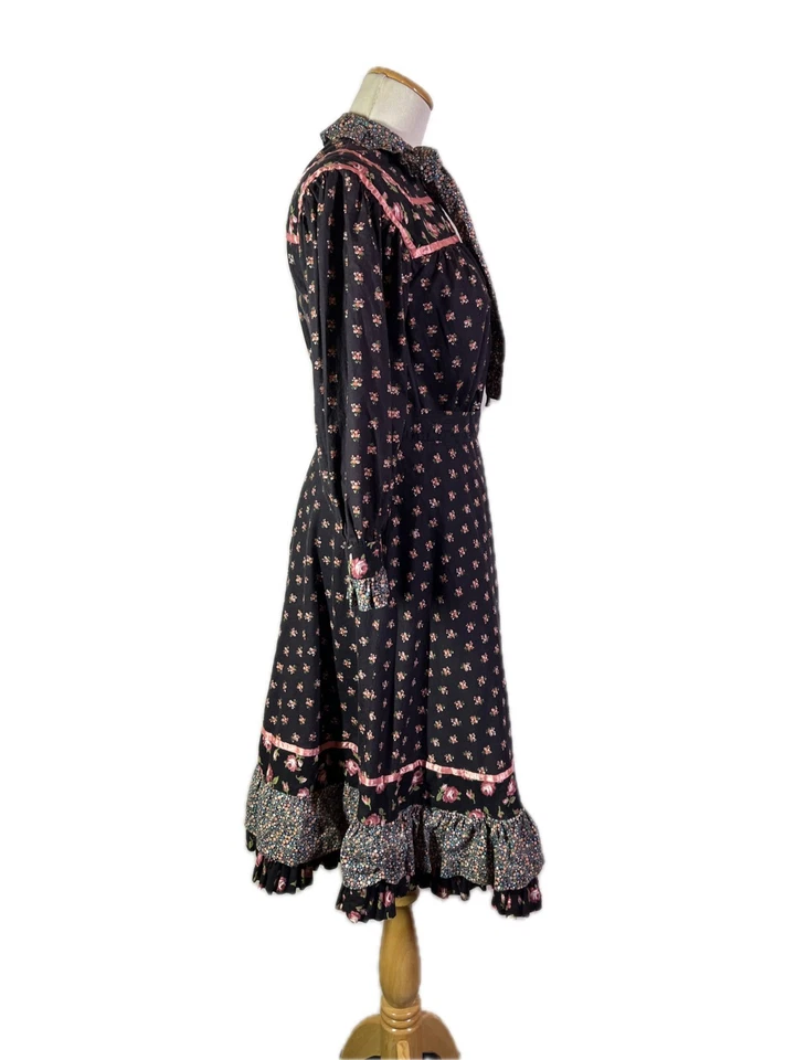 Conjunto Blusa Falda Vintage Años 70 u 80 Casera Cottagecore Floral Cintura 27" Foto 4 de 4