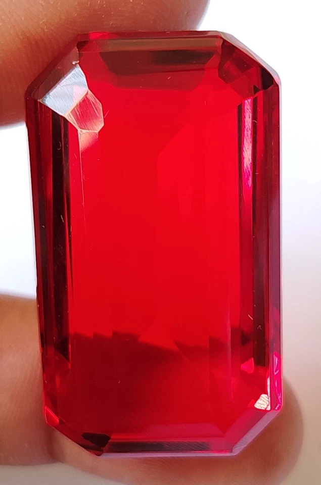 AAA+ Large Red Ruby Emerald Cut 118.7 Ct. Huge Loose Gemstone Gift for Women/Her - Image 2 of 4