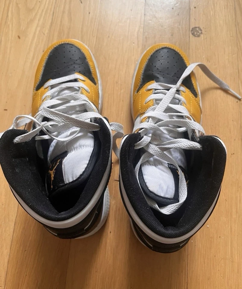 Nike Air Jordan 1 Mid, Foto 2 von 2