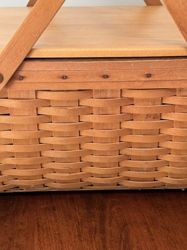 Vintage 1999 Longaberger Picnic Basket VERY LARGE 20 Inches W/ Lid & Liner VTG - Picture 3 of 24