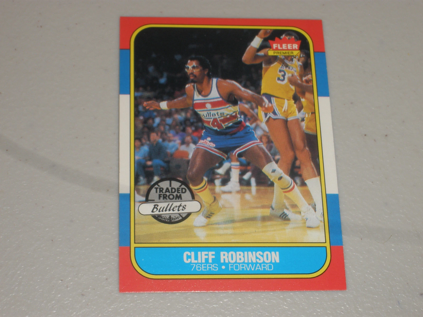 Cliff Robinson trading card
