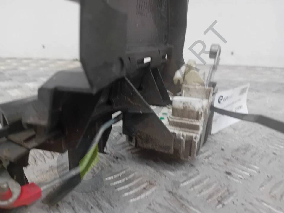 DODGE Nitro Sxt DOOR LOCK MECH LEFT FRONT - Image 3 of 4