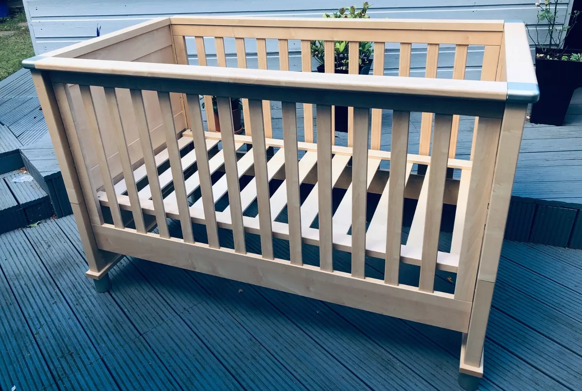 Mamas and papas horizon cot sale bed