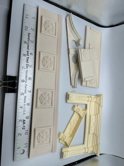 Lote de miniaturas para casa de muñecas escala 1/12 chimenea, estante y molduras de pared Foto 3 de 4