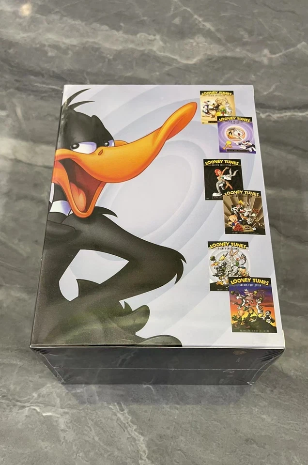 Looney Tunes: Golden Collection Season 1-6(DVD 2011 24-Disc Box Set) Region 1 - Image 3 of 4