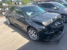 Maître-cylindre de frein Volkswagen SCIROCCO