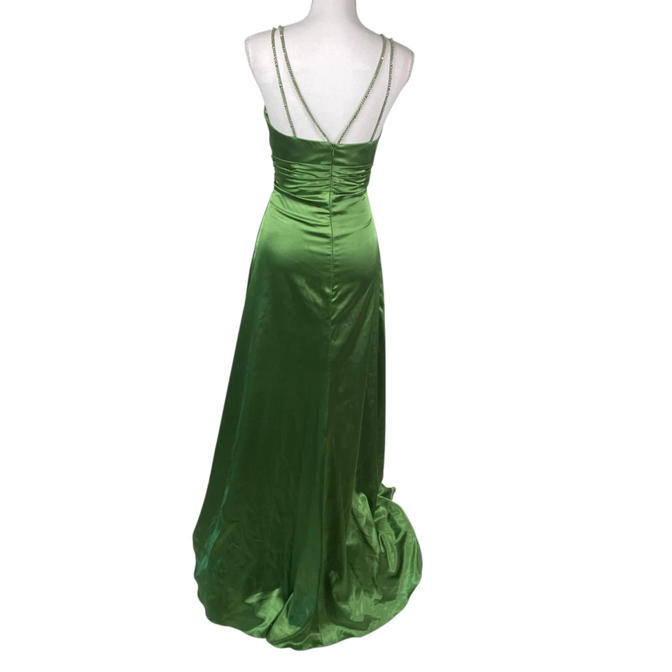 Vestido MeProm By Moonlight Fairy Whimsy Babydoll Baile de graduación Satén Cuentas Verde Talla S Foto 2 de 4