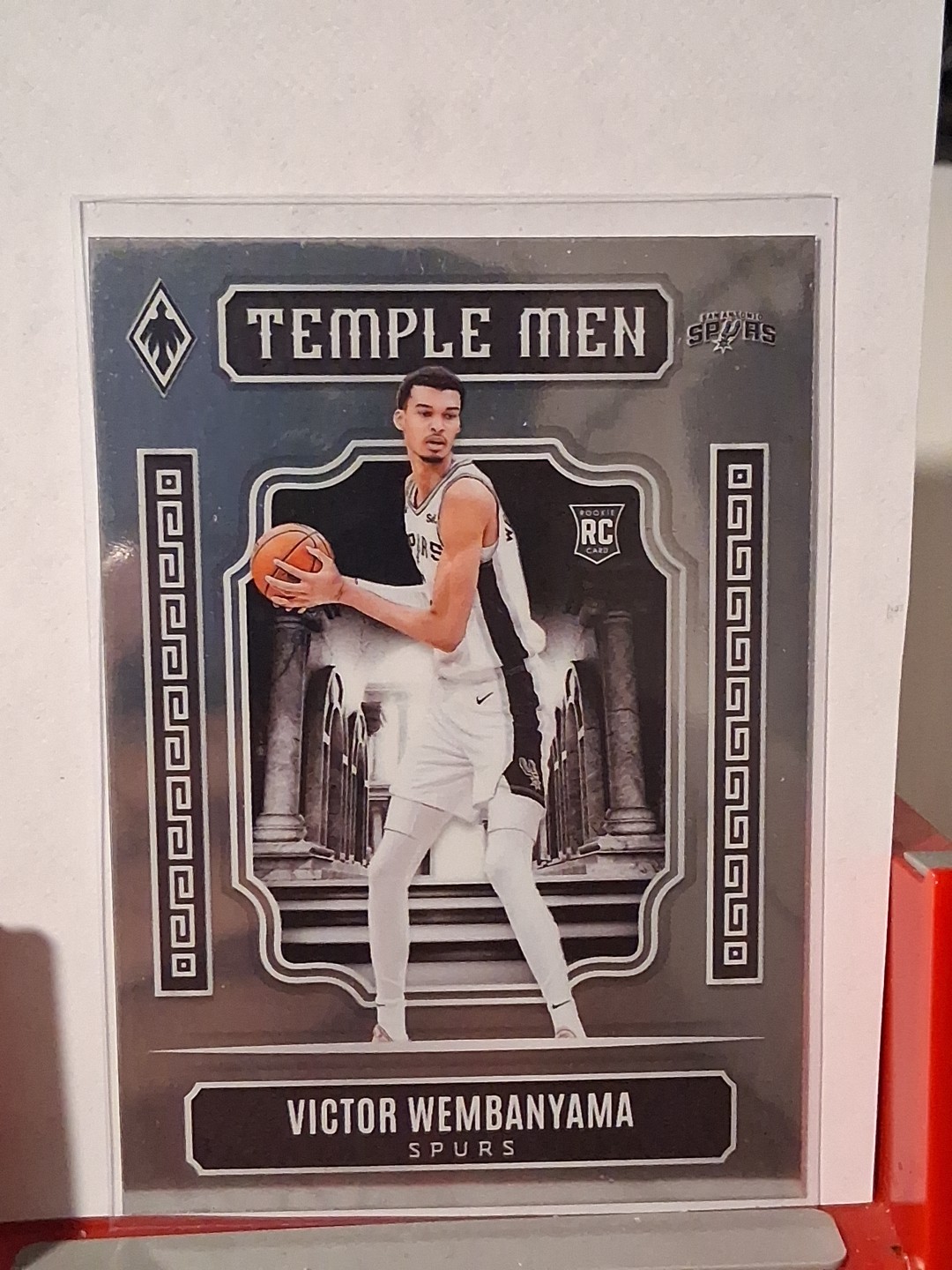 2023-24 Panini Phoenix - Temple Men #7 Victor Wembanyama (RC)