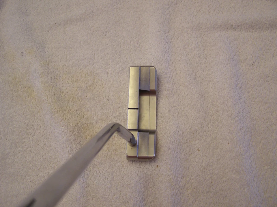 Tour Issue Major Champion Charl Schwartzel Nike Method "Oven" 004 Putter 35" - Image 4 of 4