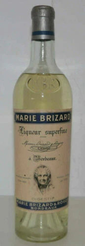 Bouteille de collection Marie Brizard