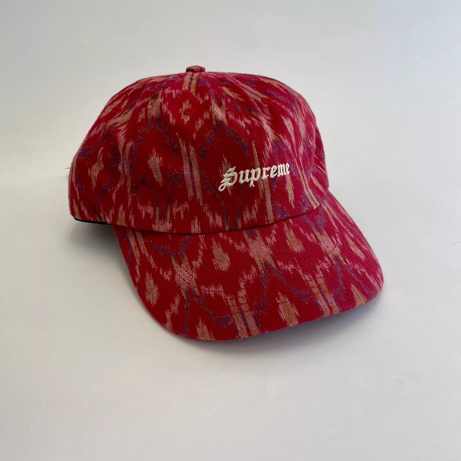 CHAPEAU SUPREME IKAT 6 PANNEAUX ROUGE OS SS21 SEMAINE 11 (EN MAIN) AUTHENTIQUE NEUF Dead Stock
