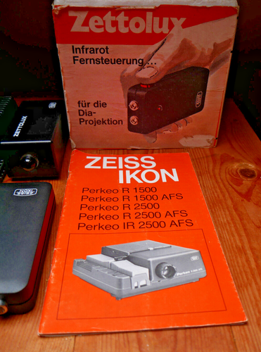 Zeiss Ikon Perkeo AV2500 AFS with Talon MC 150mm Lens +IR Remote Slide projector - Photo 10/13