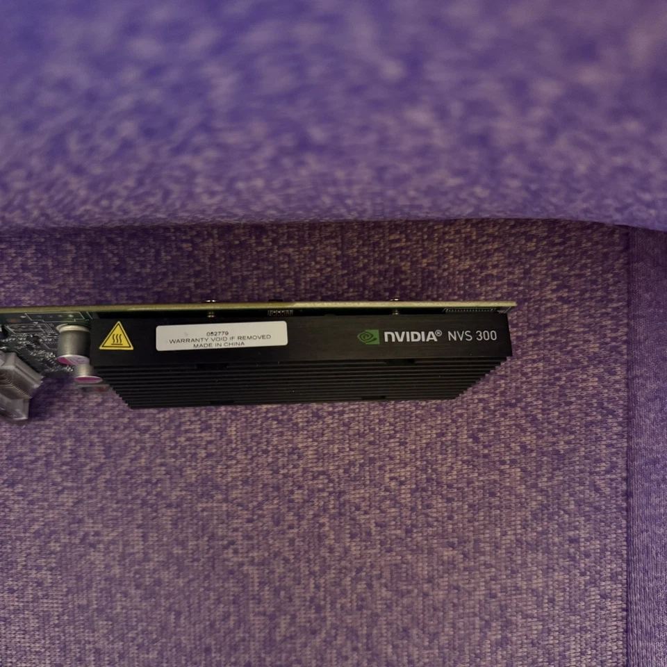 NVIDIA NVS 300 512MB DDR3 PCIe 2.0 x16 Graphics Card 1x DMS-59 HP 700578-001 - Image 2 of 3