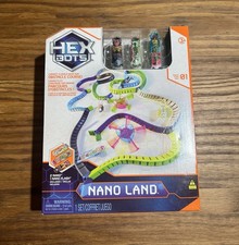 Hex Bots Nano Land Set w/ 2 Nano  1 Nano Flash Series 1 NEW