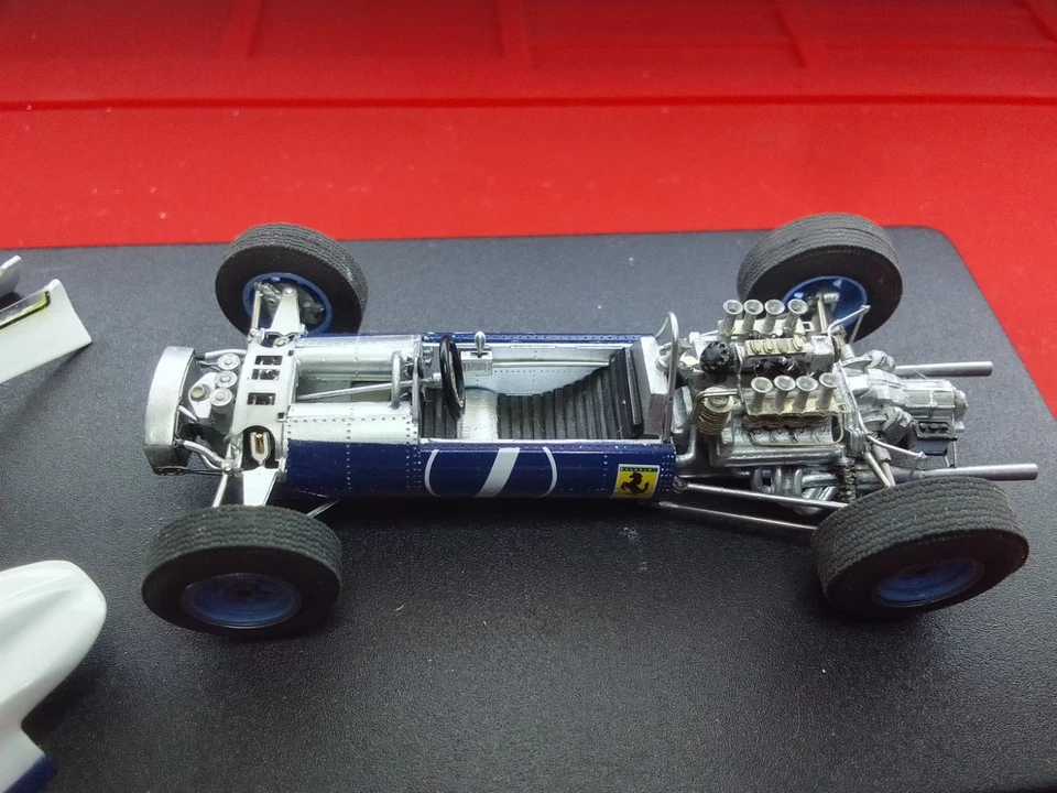 Ferrari 158 F1 1:43 1964 John Surtees Team Nart  Tameo Pro Built Kit - Immagine 4 di 4