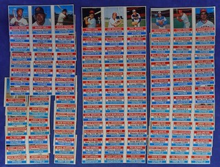 1976 HOSTESS BASEBALL NEAR COMPLETE SET 142/150 IN CUT & UNCUT PANELS