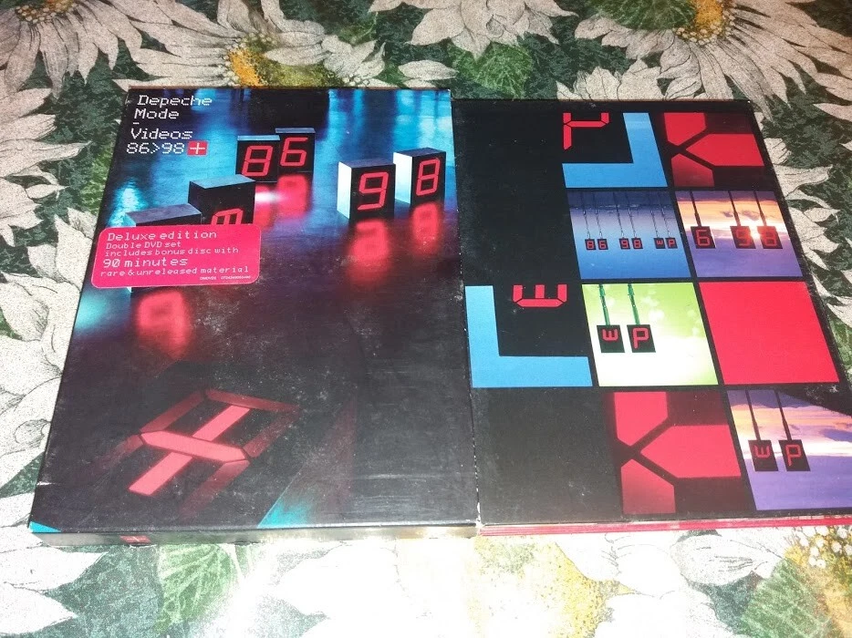 box+(2 DVD) DEPECHE MODE-VIDEOS 86-98 EUR-MUTE 1998/2002 DELUXE EDITION perfetto - Immagine 4 di 4