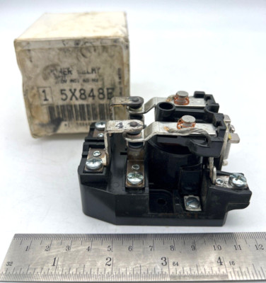 DAYTON ELECTRIC 5X848E Open Power Relay 2 Poles 30A 2Hp 240V 50/60Hz NEW