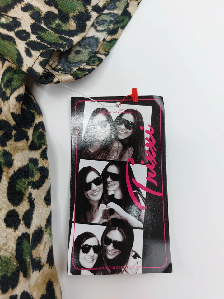 Trixxi Blouse Top Womens Medium Leopard Print High Neck Shirt New With Tags Foto 4 de 4