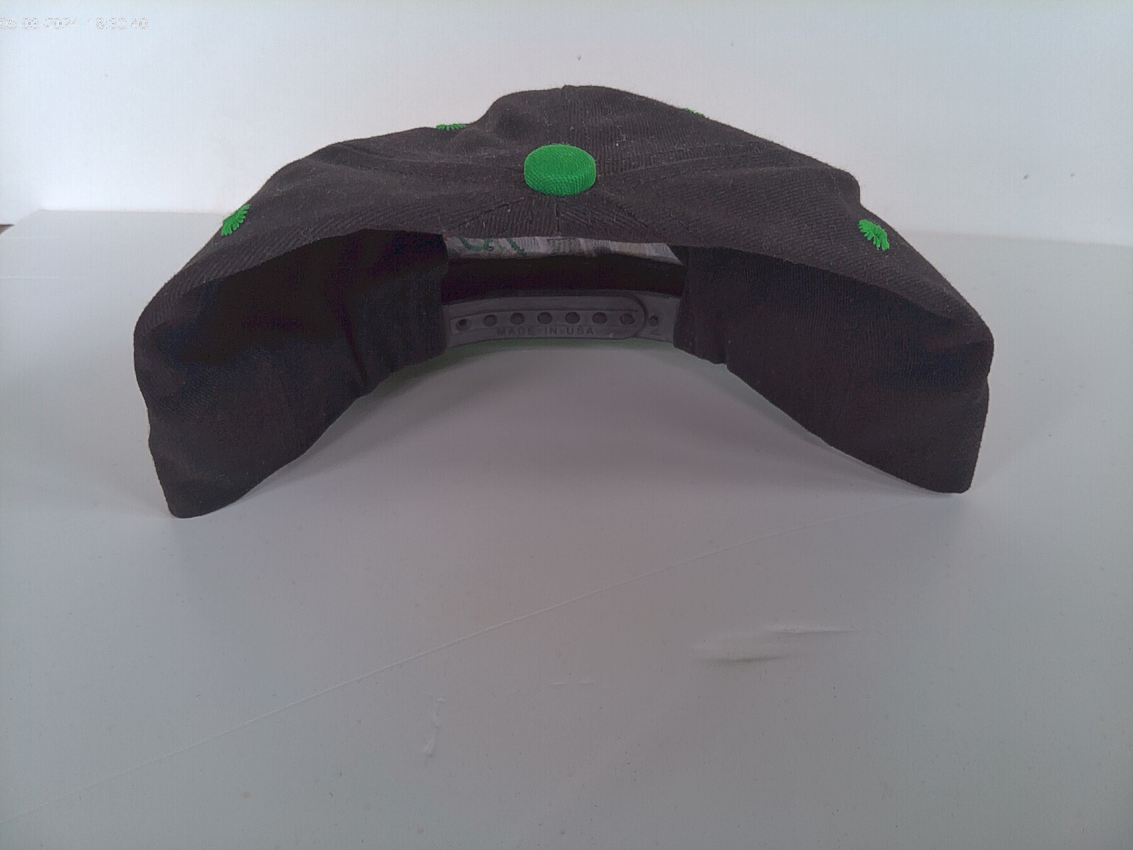 Picture 3 of 6