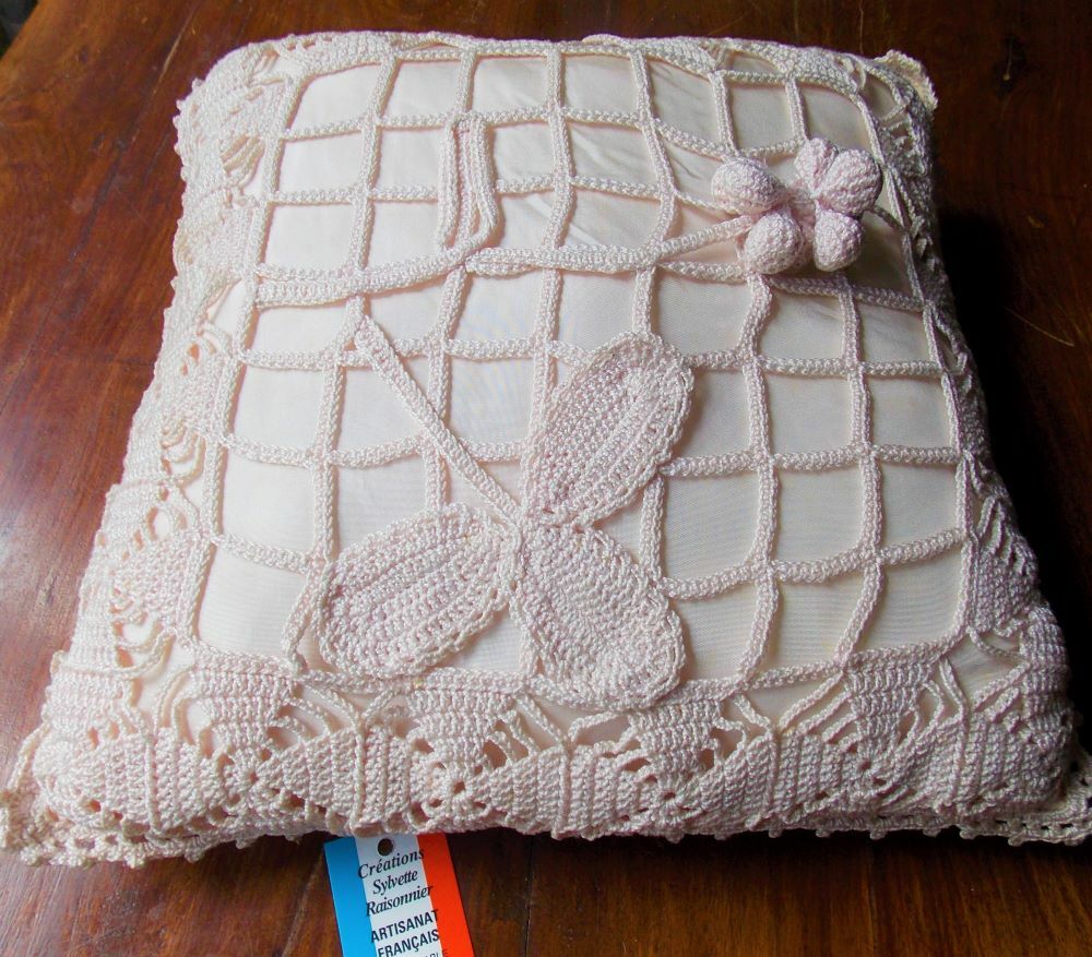 COUSSIN ARTISANAT FRANCAIS CREATION S RAISONNIER CROCHET RAISIN ROSE PALE PROMO