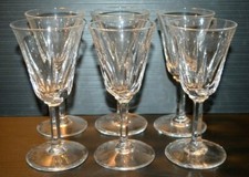 -6 VERRES ANCIENS à VIN BORDEAUX  ESTAMPILLE ST LOUIS CERDAGNE  déco TABLE FETES